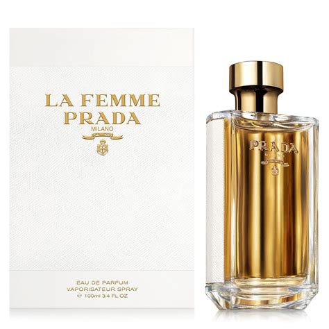 prada la femme notes